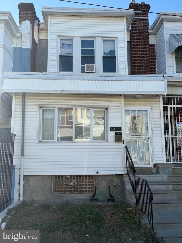 4832 B St, Philadelphia PA, 19120, 3 bedrooms, 2 baths townhouse for sale