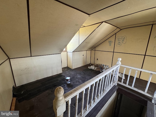 bonus room with vaulted ceiling