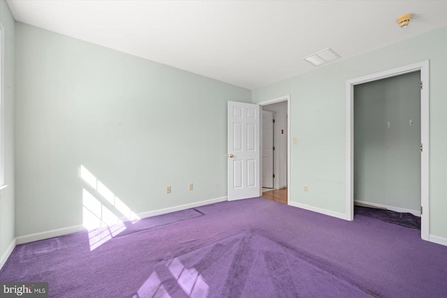 unfurnished bedroom featuring carpet flooring