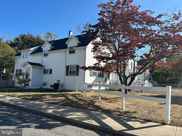 view of home's exterior