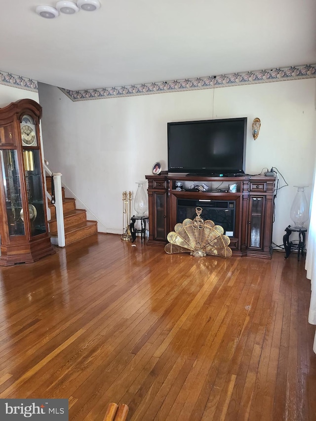 living room featuring hardwood / wood-style floors