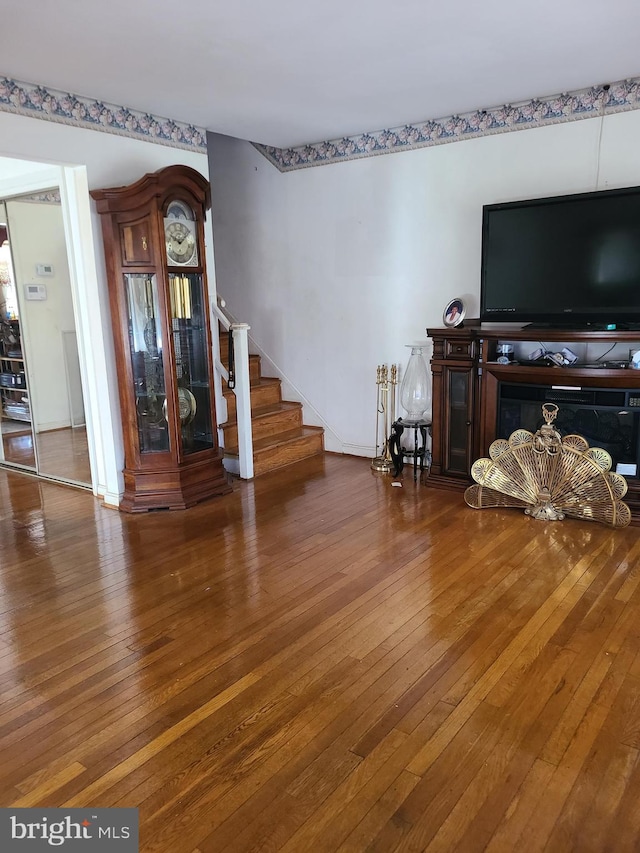 living room featuring hardwood / wood-style flooring