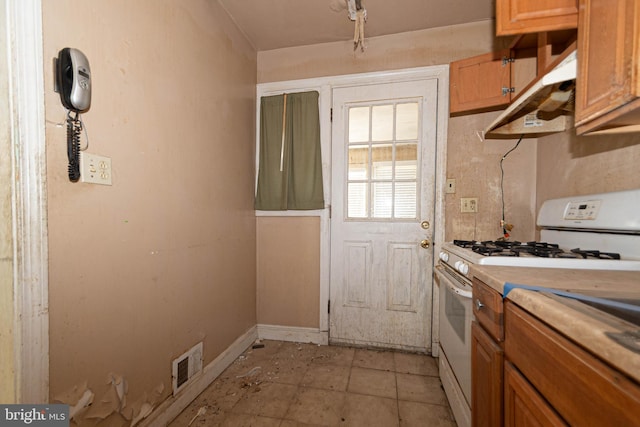 kitchen with gas range gas stove