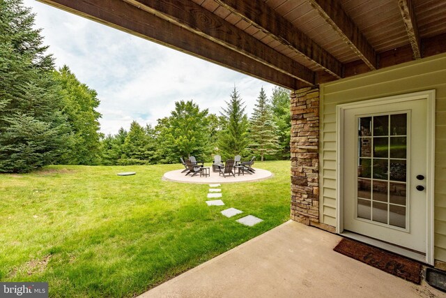 428 Pinnacle Dr, Swanton, MD 21561 - view of yard featuring a patio