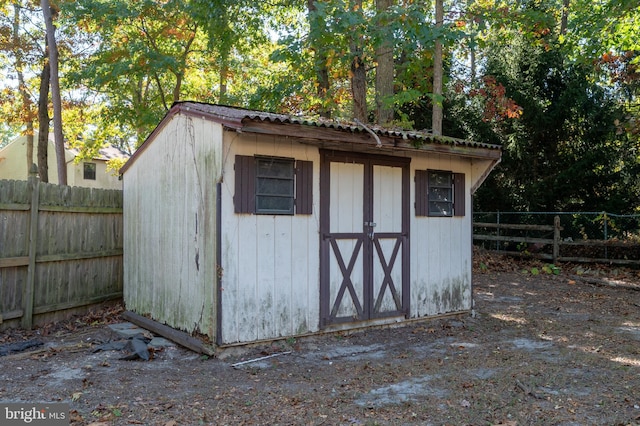 view of outbuilding