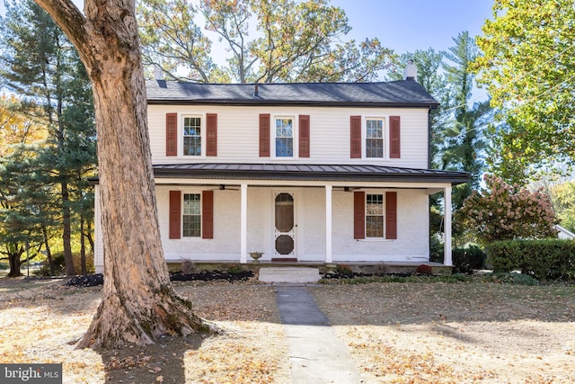 view of front of property with covered porch