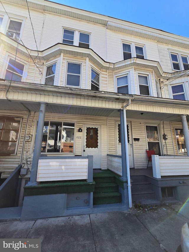 view of front of home with a porch