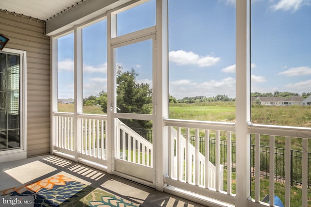 view of sunroom / solarium