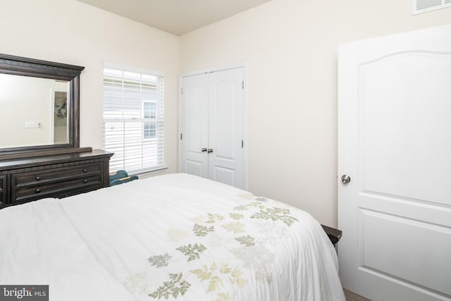 bedroom featuring a closet