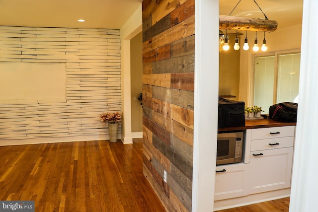 12507 Greenly St, Silver Spring, MD 20906 - bathroom featuring wood finished floors and recessed lighting
