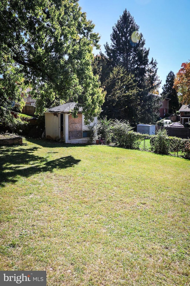 12507 Greenly St, Silver Spring, MD 20906 - view of yard