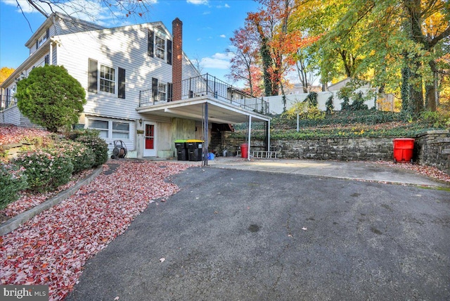 view of front of house