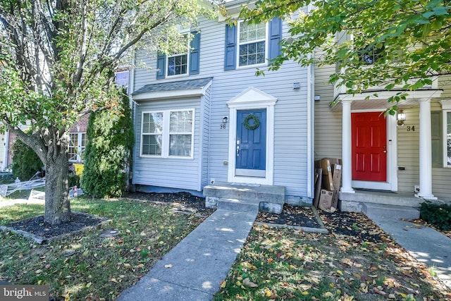 view of front of home