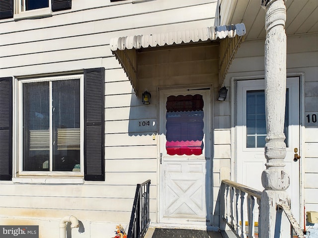 view of doorway to property