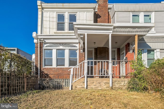 view of front of property with covered porch