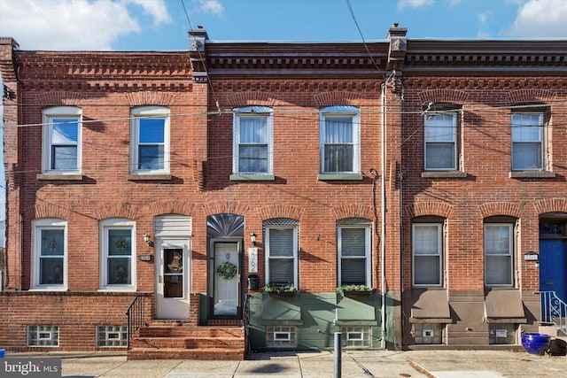 view of townhome / multi-family property