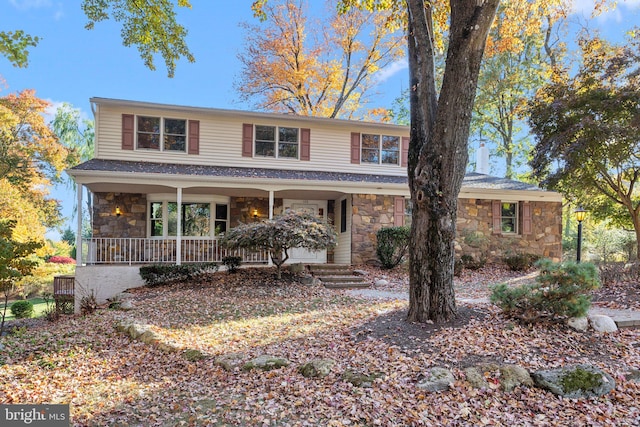 front facade featuring covered porch