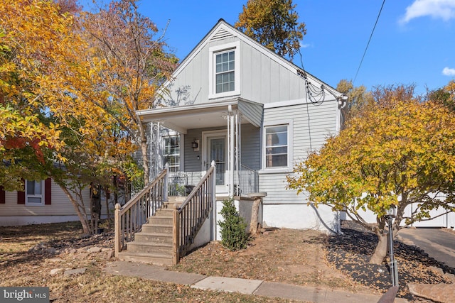 view of front of home with a porch