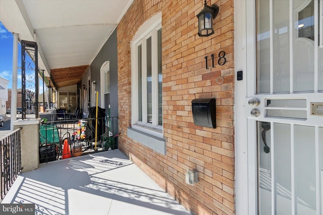 view of patio / terrace with covered porch