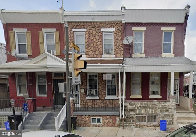 view of townhome / multi-family property