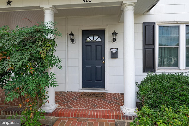 view of property entrance