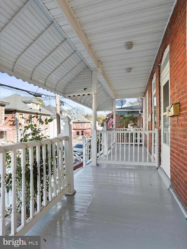 view of patio / terrace with covered porch