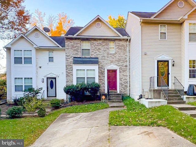 view of townhome / multi-family property