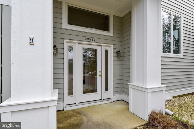 view of property entrance