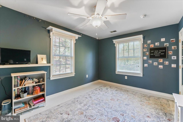 recreation room with ceiling fan