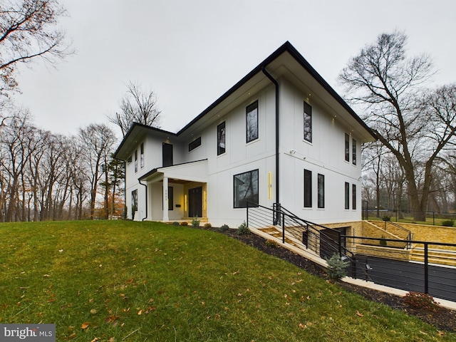 5005 Ravensworth Rd, Annandale, VA 22003 - view of back of property