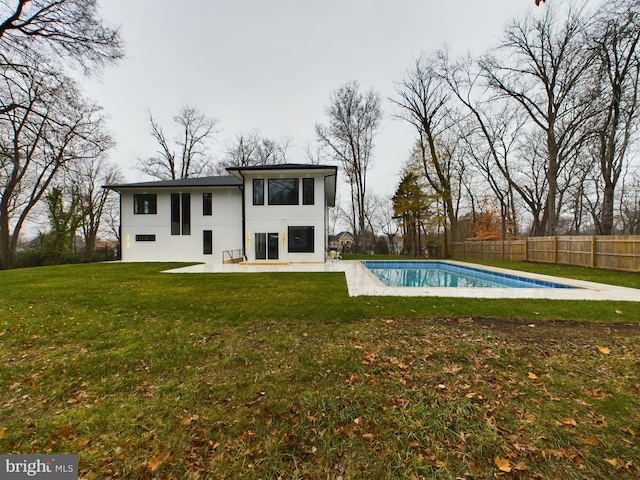5005 Ravensworth Rd, Annandale, VA 22003 - back of house featuring a patio