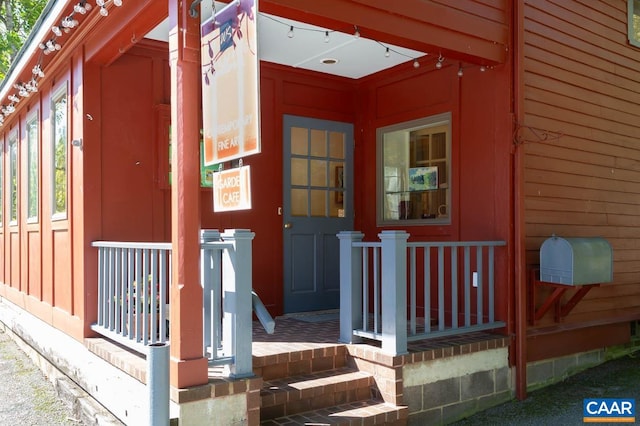 view of entrance to property