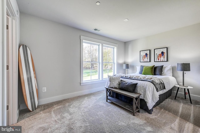 view of carpeted bedroom