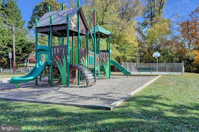 view of play area featuring a yard