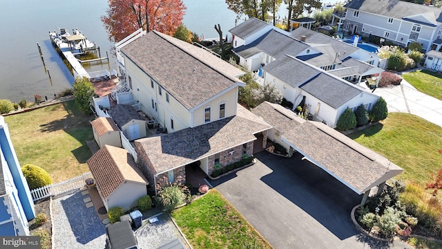 bird's eye view featuring a water view