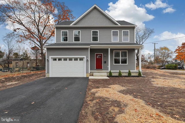 view of front property featuring a garage