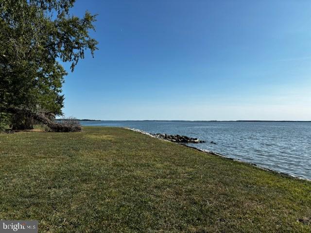 4480 Bachelors Point Rd, Oxford, MD 21654