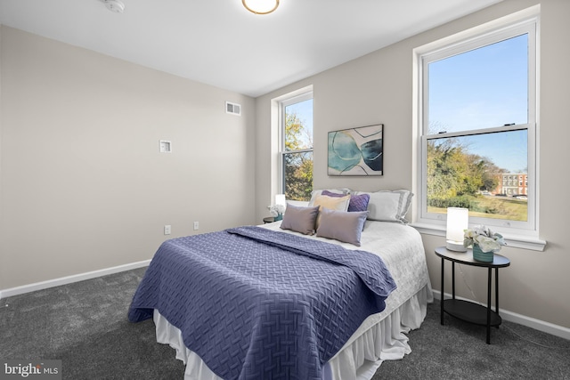 1020 N Eden St, Baltimore, MD 21205 - bedroom featuring carpet floors and baseboards