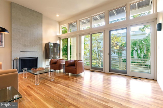 sunroom / solarium with visible vents