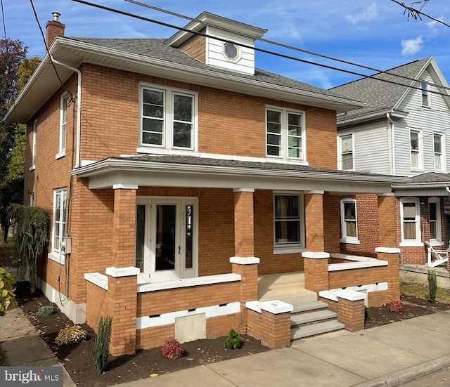 view of front of property featuring a porch