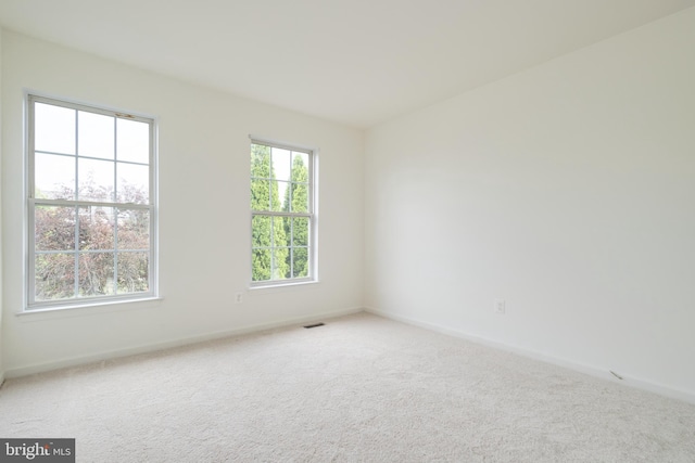 empty room with carpet