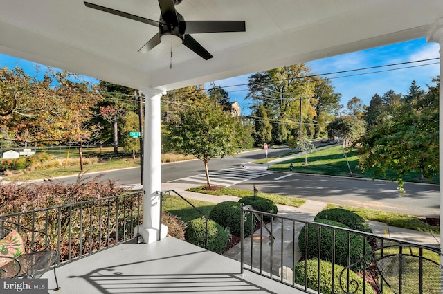 view of patio featuring ceiling fan