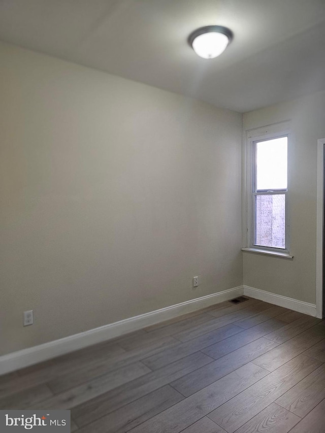 empty room featuring light hardwood / wood-style flooring