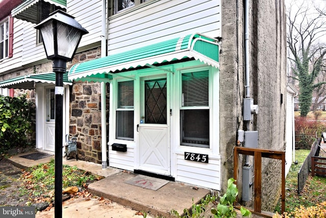 view of doorway to property