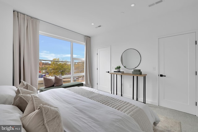 bedroom with carpet