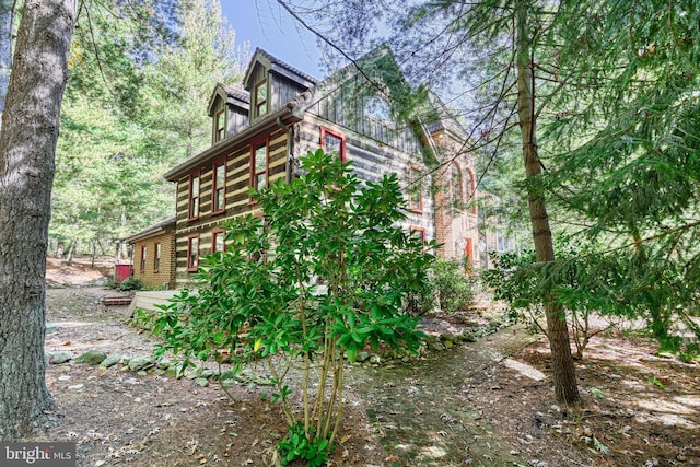 995 Black Gap Rd, Fayetteville, PA 17222 - view of home's exterior