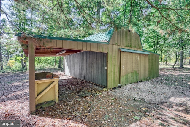 995 Black Gap Rd, Fayetteville, PA 17222 - view of outbuilding featuring an outbuilding
