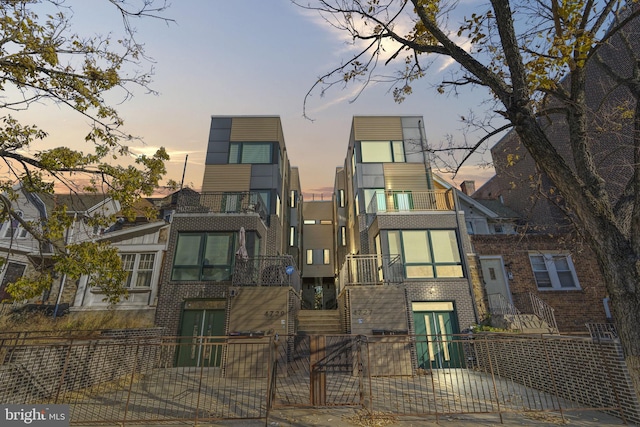 exterior space featuring a fenced front yard