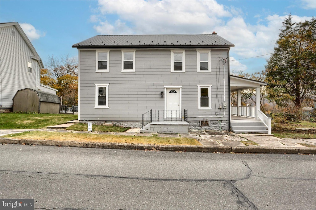 view of front of home