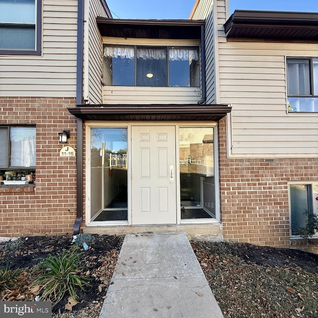 view of property entrance